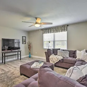 Apartment Coastal Minutes To Beach!, Sarasota